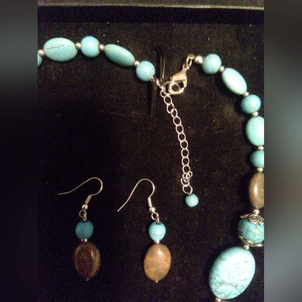 Native Custom Jewelry Set - Picture 3 of 5